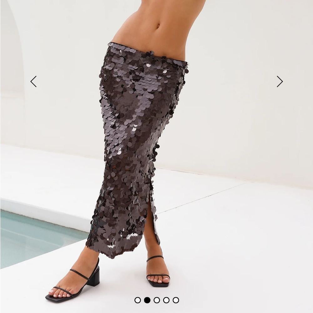 Sequin embellished Skirt in Brown - Picture 2 of 5